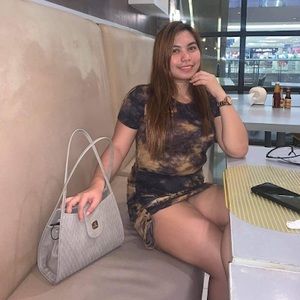 Meet your Posher, Christine mae a.